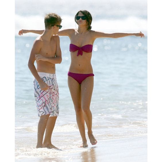 0417482656c19b915ffdaba060e5c27b