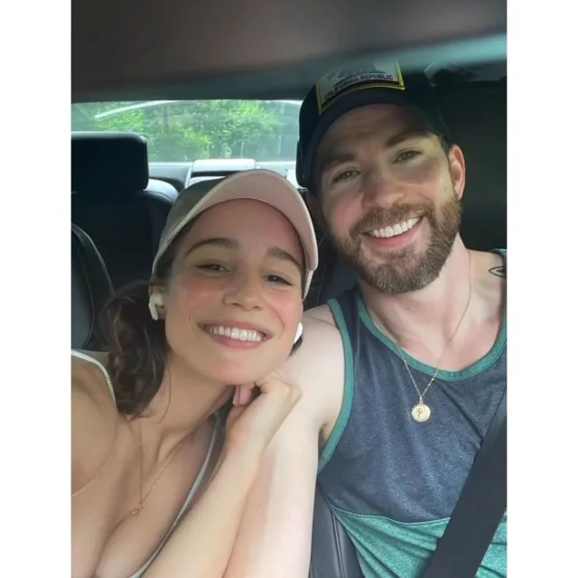 Chris Evans and Alba Baptista Tie the Knot in Boston Wedding! 1 Chris Evans and Alba Baptista