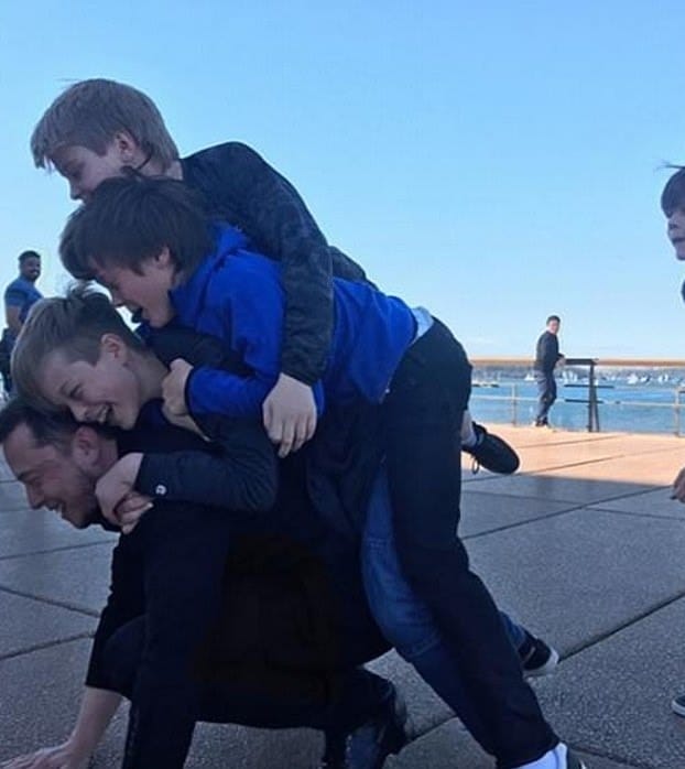 image editor output image 1813552444 1701443025336