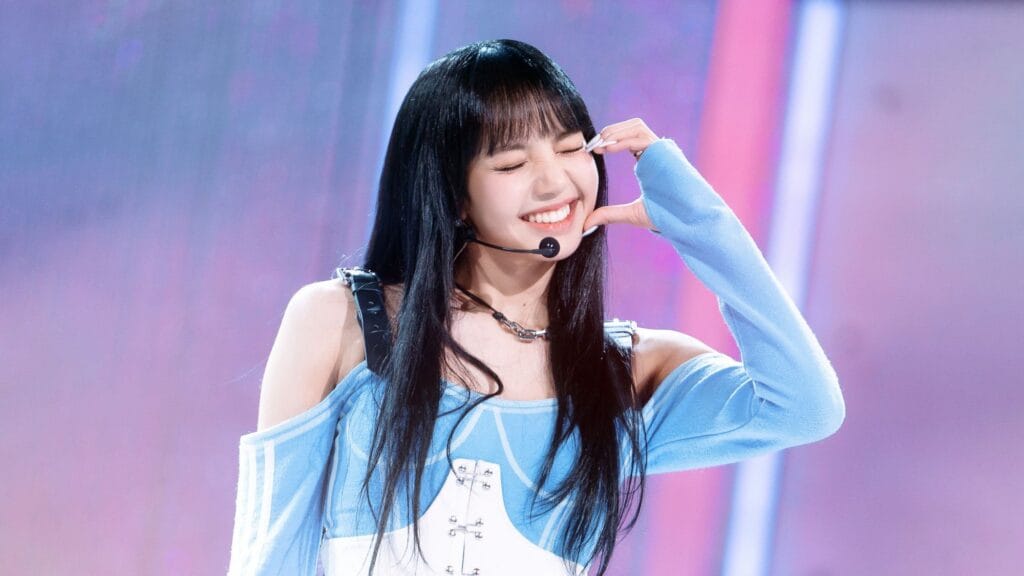 lalisa manoban lisa manoban lisa manoban lalisa manoban b 222196086715462600062