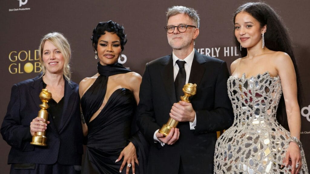 d60834d6 ba78 43ca be39 a3e8f0cbdf8689696543854076530